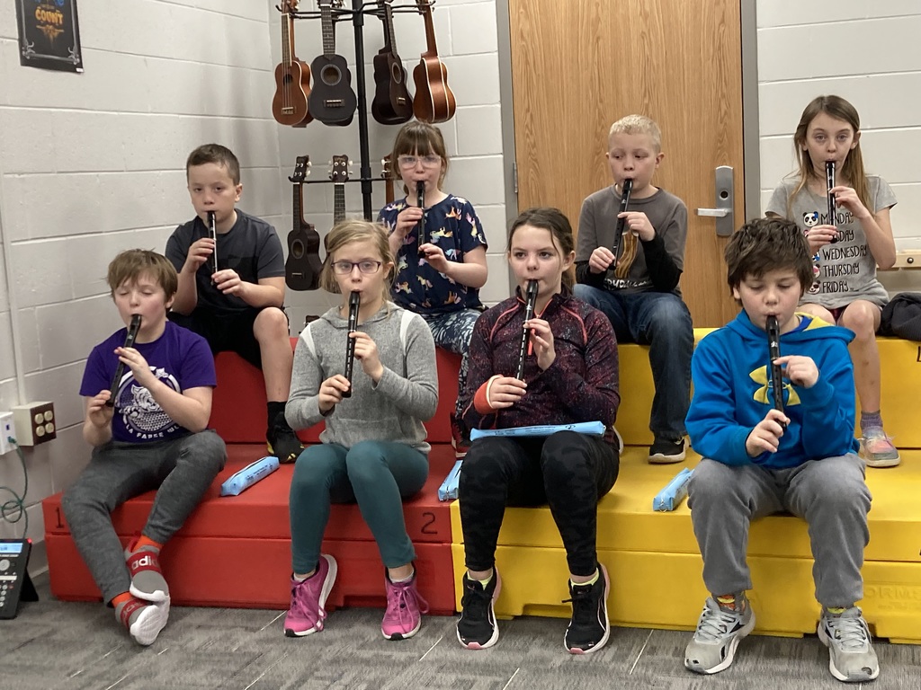 4th Graders Playing Recorders